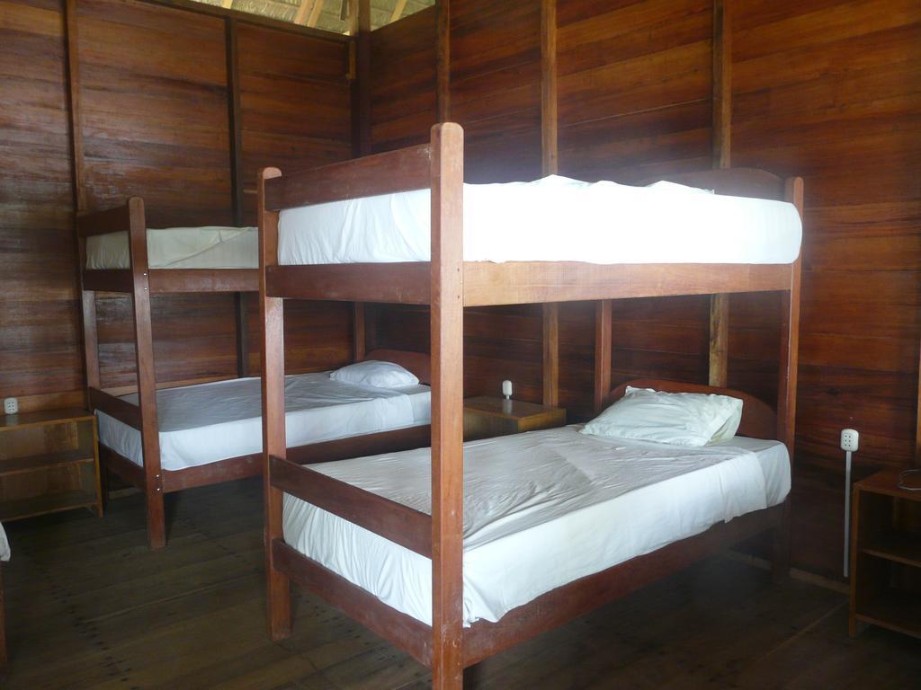 Wasai Puerto Maldonado Hostel Extérieur photo